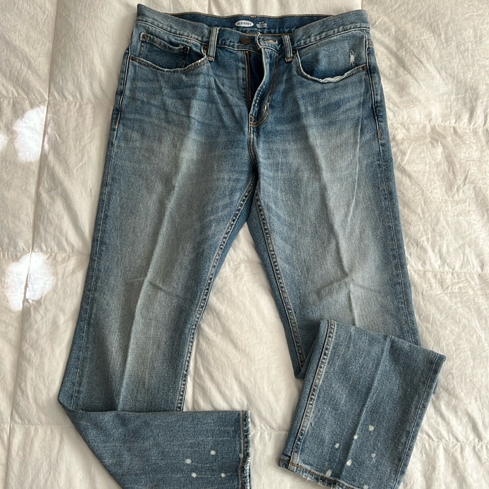 New without tags, men’s Old Navy, slim fit, 32 x 30 jeans.